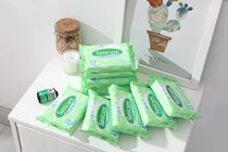 Foreign trade original single out old beauty value cost-effective 15 pieces of general cleaning care wipes can be used as infant wipes