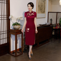 Wedding Wedding wedding bride mother-in-law dress high-end Xi mother-in-law cheongsam dress noble young summer