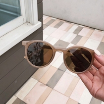 2021 Korean Net red with Harajuku retro ins Street Photo sun glasses female small round frame milk tea polarized sunglasses