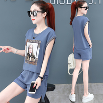 Net red ins tide casual age reduction foreign style fashion two-piece womens summer new loose thin sports shorts suit