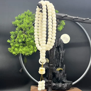 Amazon.com: QianKao 1Pcs白玉菩提根手串复古108颗白菩提莲花文