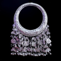 New Guizhou Kaili Huang Ping Shi Dong Miao silver collar bride jewelry Miao stage dance silver ornaments
