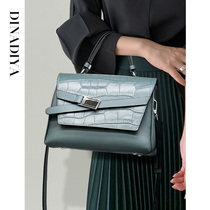 Leather womens bag shoulder messenger bag bag 2021 new fashion light luxury atmosphere first layer cowhide bag womens handbag