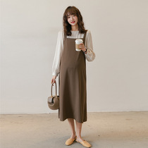 Pregnant womens autumn fashion Korean tide mother suspender skirt two-piece set outside wear spring chiffon strap dress set