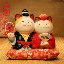 Liwei newlyweds gift Ceramic lucky cat home decoration practical piggy bank wedding gift Wedding room decoration