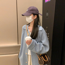 2022 Early spring New womens knitted cardigan jacket gentle ensemble wearing a long sleeve blouse design and a little crowdsourced
