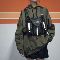 Chinas new rap Liu Cong Tongan Street Hip Hop Hip Hop Function Wind Chest Bag Men Tide Card Tooling Tactical Horse Chia Bag