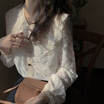 Pregnant women spring and autumn long sleeve jacket loose foreign style doll collar pregnant women white shirt belly lace maternity shirt