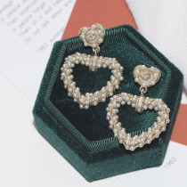 Xiaoxiangfeng pearl love earrings high-end custom retro peach heart heart-shaped earrings high-end earrings light luxury earrings
