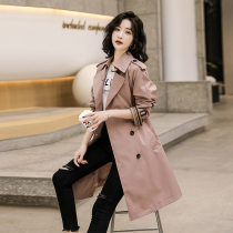 2022 the new early spring name Sister Yuanyu Temperament Superior Temperament Superior double-row buttoned wind clothes woman in the middle of the first spring and autumn jacket