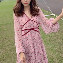 Large size fat MM chiffon floral dress female spring and autumn stem orange French small flying sleeve suitable for fat girls skirt