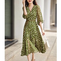 Green Crush Dress Woman Summer New French-style Mom Has Thin Thin Small Small Small Snap Skirt