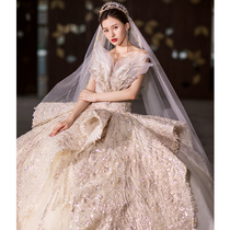  The brides main wedding dress 202021 new big drag light court net red light French starry sky female one-shoulder