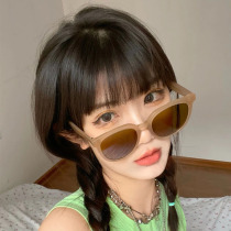 Concave shape street shooting fashion brown sunglasses female Korean version ins wild classic models face small polarized sunglasses