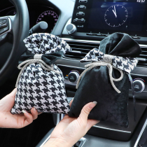 New car except formaldehyde Peculiar Smell Charcoal Bag Car Rear Window Swing in the car to remove odor Deodorant Adsorption Active Bamboo Charcoal Bag