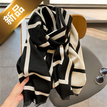 Hong Kong wind light luxury cashmere scarf women 2021 autumn and winter New thick double-sided warm scarf big shawl all trend