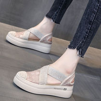 Small white sandals womens 2022 new summer hollowed-out womens shoes 100 hitch pastry thick bottom heightening legue-bean fisherman shoes