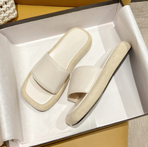 Fashion blogger must be in ~ knock on personality 2022 new summer wear a thick bottom cold drag fashion with a cool slipper female