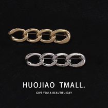 Smiling exquisite small brooch simple and versatile temperament mini suit accessories to close the shirt collar small pin