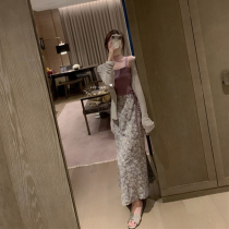 2021 spring fashion foreign style new suit female slim cardigan top Hong Kong style retro floral skirt three sets tide