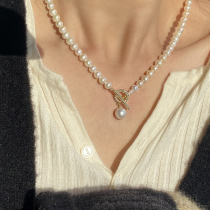 Natural strong light freshwater pearl diamond otlock necklace light luxury niche design ins cold wind choker female