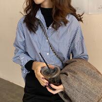 Autumn model 2021 New Korean version of loose long sleeve striped shirt female students design sense niche retro shirt shirt top