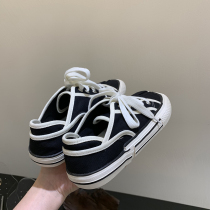 Thats right~Its the color to have this summer~Dongdaemun retro split-toe white canvas shoes