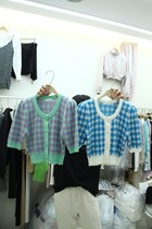 South Korea East Gate straight hair mire ladies plaid short sleeve round neck sweater