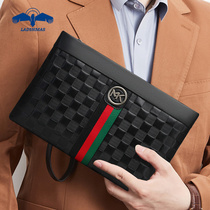 2022 new mens handbags Luxury leather Bull Leather Tide Letters Enveloping Handbag Mens Bag Fashion Light Lavish Hands With Bag