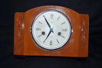 Polaris solid wood carved copper core 15 days old clock good products normal accessories Full watch folk nostalgic ornaments