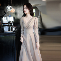 Evening gown woman 2022 new banquet gas light extravagant and high-end high end sensation host champagne dress dress