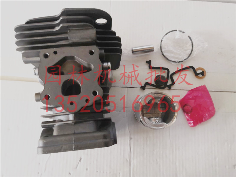 High-quality Fushihua 445 450 saw accessories cylinder block cylinder block cylinder head piston ring accessories