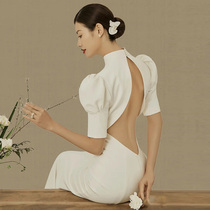 Fish-tailed light wedding dress 2021 new bride French vintage tailing temperament go out welcome yarn satin dress winter