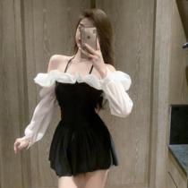 Swimsuit Womens Summer 2021 New Fairy Spirit Conservative Skirt One-Piece Belly Cover Slim Long Sleeve Sexy Hot Spring Swimsuit