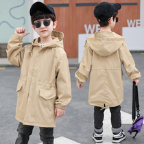 Boys coat spring 2021 New Tide Korean version of the big boy foreign-style hooded windbreaker childrens spring and autumn Long