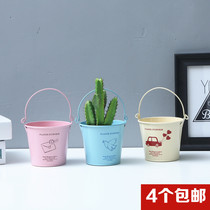 Mini pastoral iron art small bucket Color iron bucket Childrens toy portable bucket water bucket decorative flower pot
