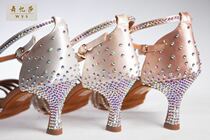 Dance Yisa 8 5-heel Latin shoes Diamond-set dance shoes competition pen with deep satin soft-soled dance shoes female imitation Austrian