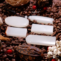 (Source experts)Desert Loulan fine Xinjiang Hetian jade seed material sheep fat white jade safe and sound brand pendant