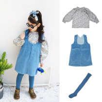IFKIDS childrens clothing Spring and Autumn Haze blue corduroy strap skirt blue French floral shirt with the same color shorts
