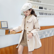 The girl child The girl child The great coat of the children in the middle and the double face in the childrens mid-face and the jacket plus cotton light and light