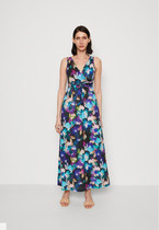 Straight Post UK 2023 new womens dress V collar printed long sleeveless dress