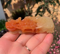 Yang Yujia natural yellow dragon jade water red gradient color carving overlord hand play pendant certificate New