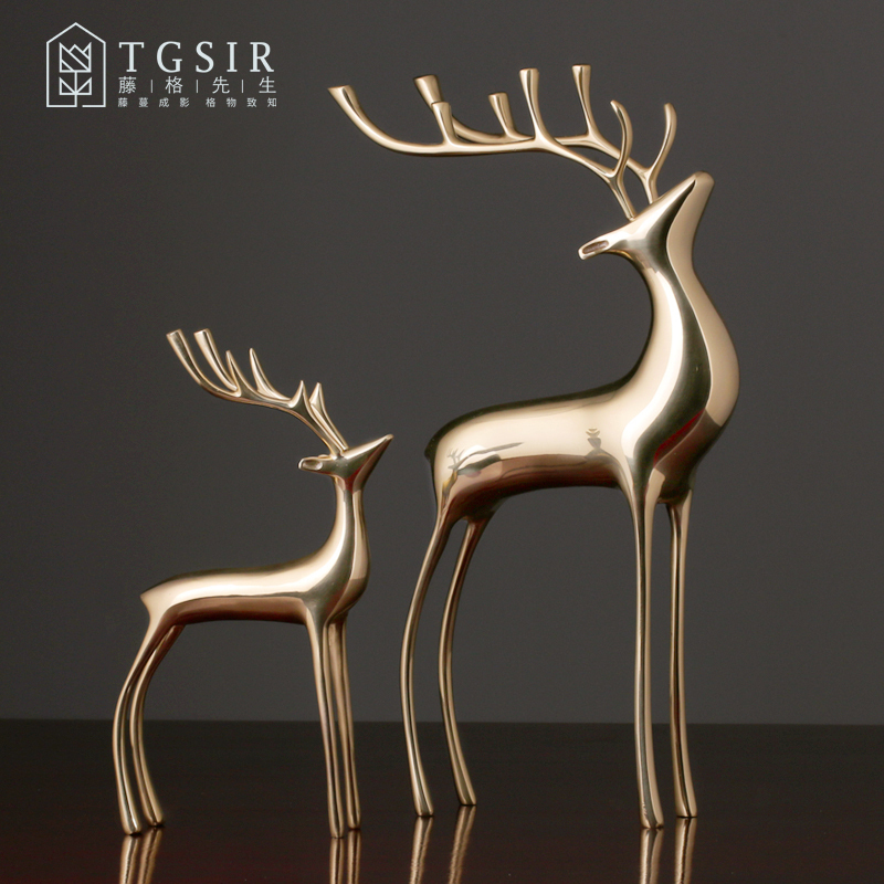 Nordic money-grabbing copper deer set pieces living room wine cabinet TV cabinet Xuanguan decorative crafts office opening gifts