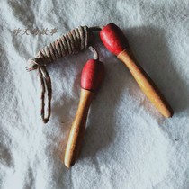 Nostalgic old stock 80 s 2 m jump rope wooden handlebar