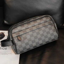 Mens handbags 2022 hands with leather new plaid lattice Business Large-capacity casual hand grip bag clamping bag zipped bag