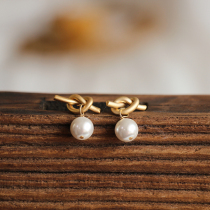 Method of French pearl ear clip Mosquito Coil Dish Woman No Pain Ear Accessories Vintage Port Taste Temperament Commute minimalist Gentle Design Sense