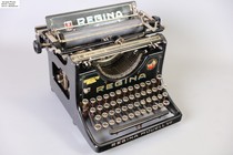Domestic spot 1931 German Regina Model 7 antique mechanical metal typewriter cultural collection