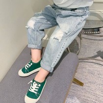  Boys pants 2020 spring and autumn jeans childrens perforated pants small and medium-sized boys Korean trousers Western style trend