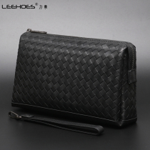 2020 New Tide mens leather soft leather handbag mens large capacity casual Hand bag hand woven clutch bag