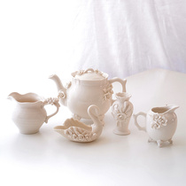 Export European hand pinch flower cream color ceramic petal pot series table small vase Milk Cup Swan dish